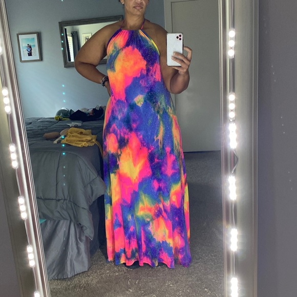 Colorful & Sparkly Maxi Dress - Picture 1 of 3